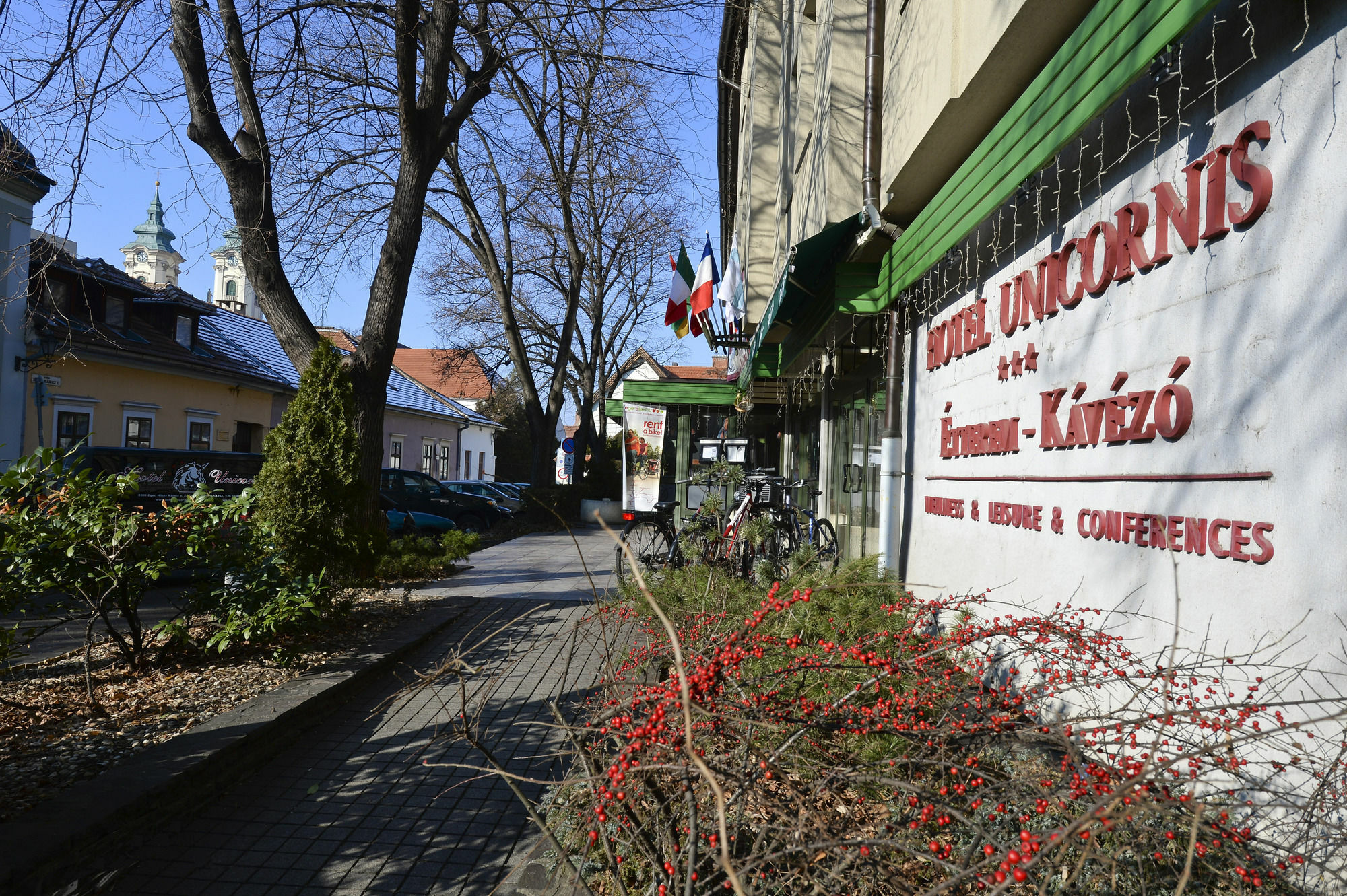 Hotel Unicornis Егер Екстериор снимка